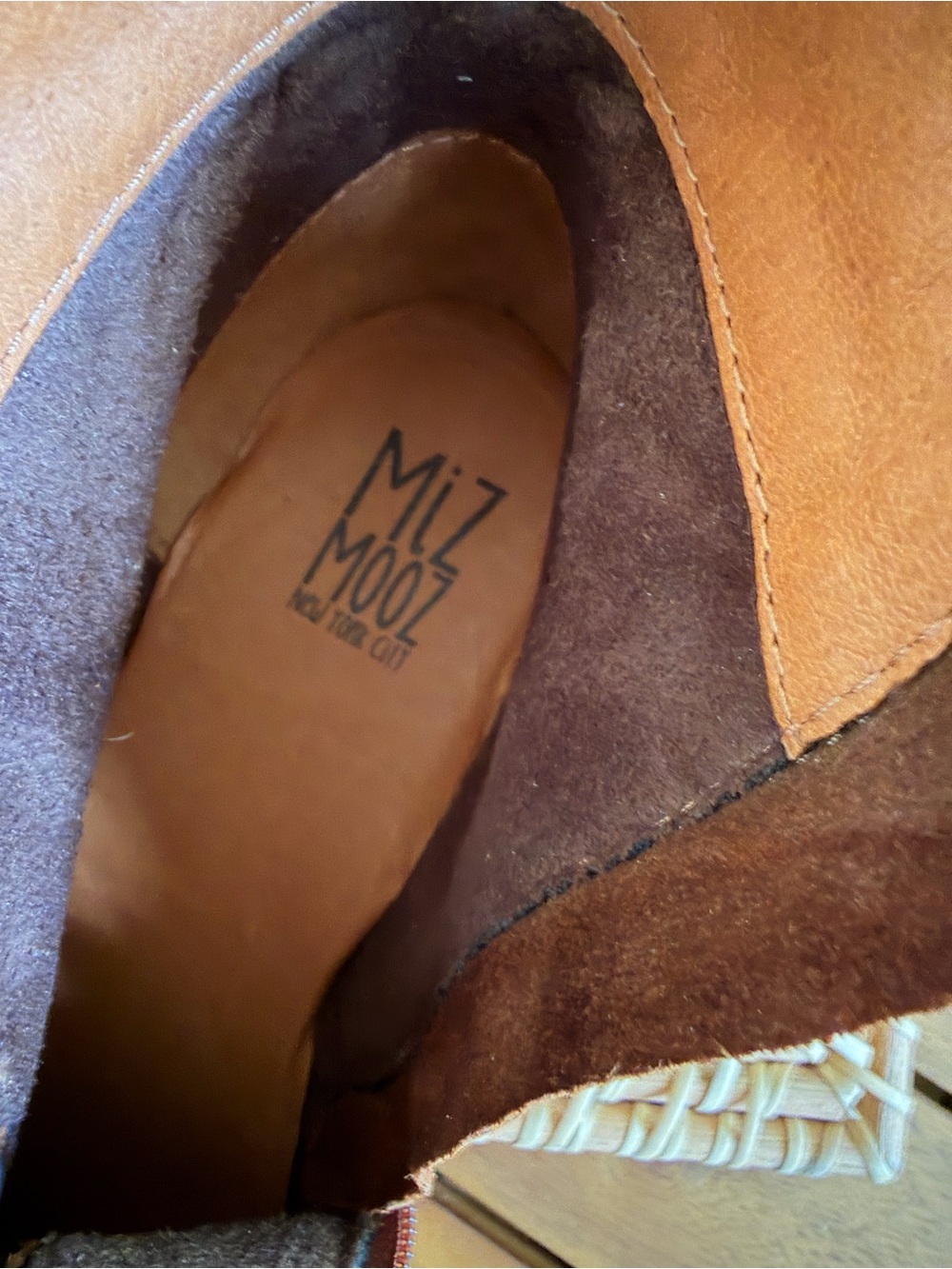 ⭐️ MIZ MOOZ Lowe Button Boot BNWOB size 40 / 9 - Picture 7 of 10